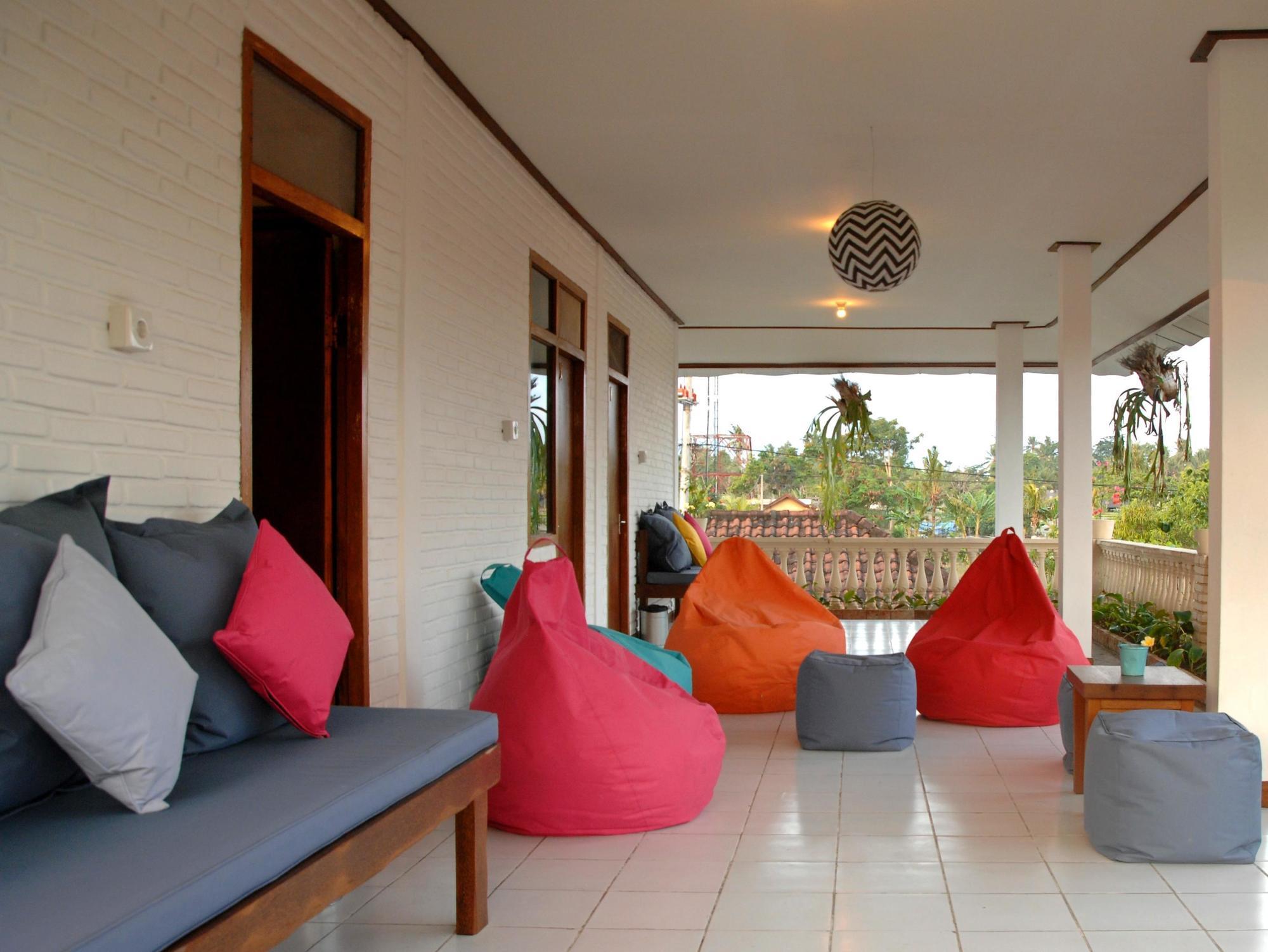 Auberge de jeunesse Friendly House Bali à Ubud Extérieur photo