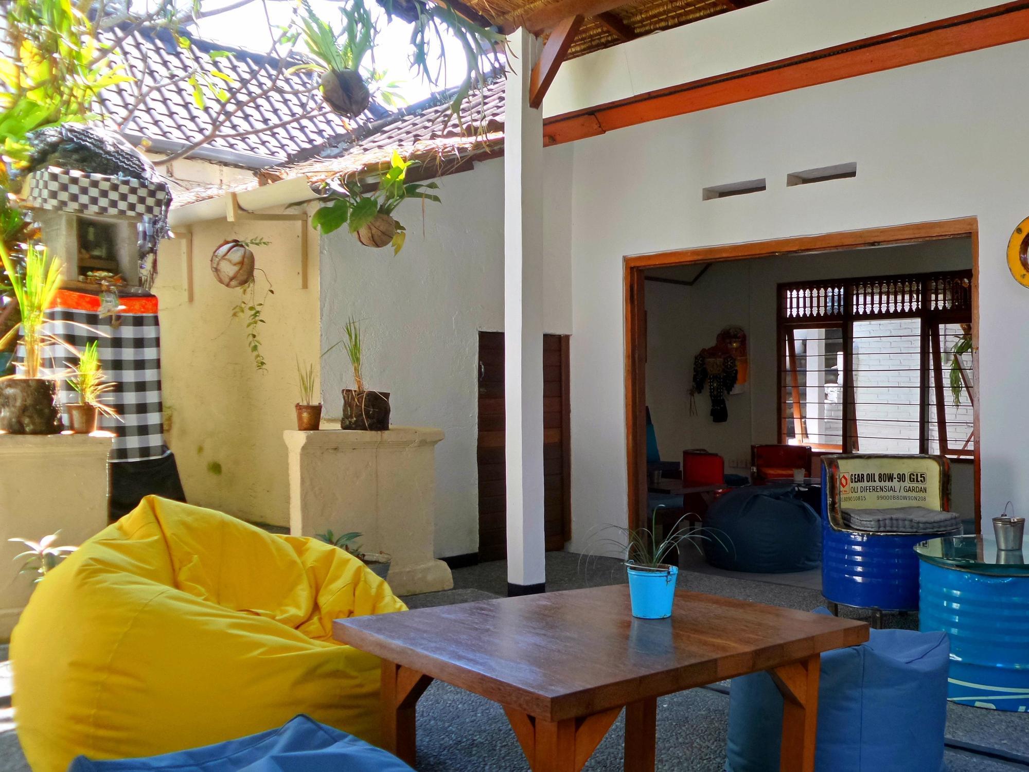 Auberge de jeunesse Friendly House Bali à Ubud Extérieur photo